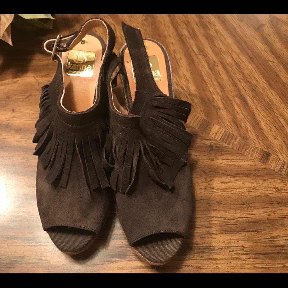 Kanna fringe peep toe sandals